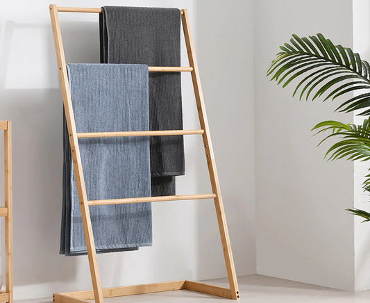 4-Tier Bamboo Towel Rack - Natural